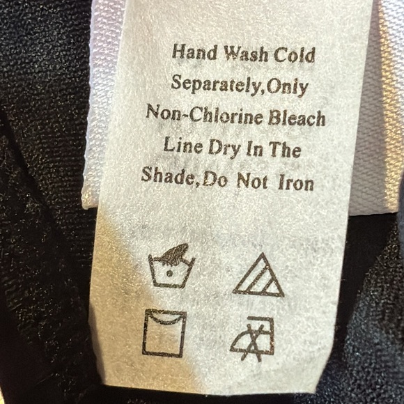 Kanu Surf Girls Hurricane Beach Sport Upf 50 one Piece Swimsuit size 14 - Picture 8 of 12